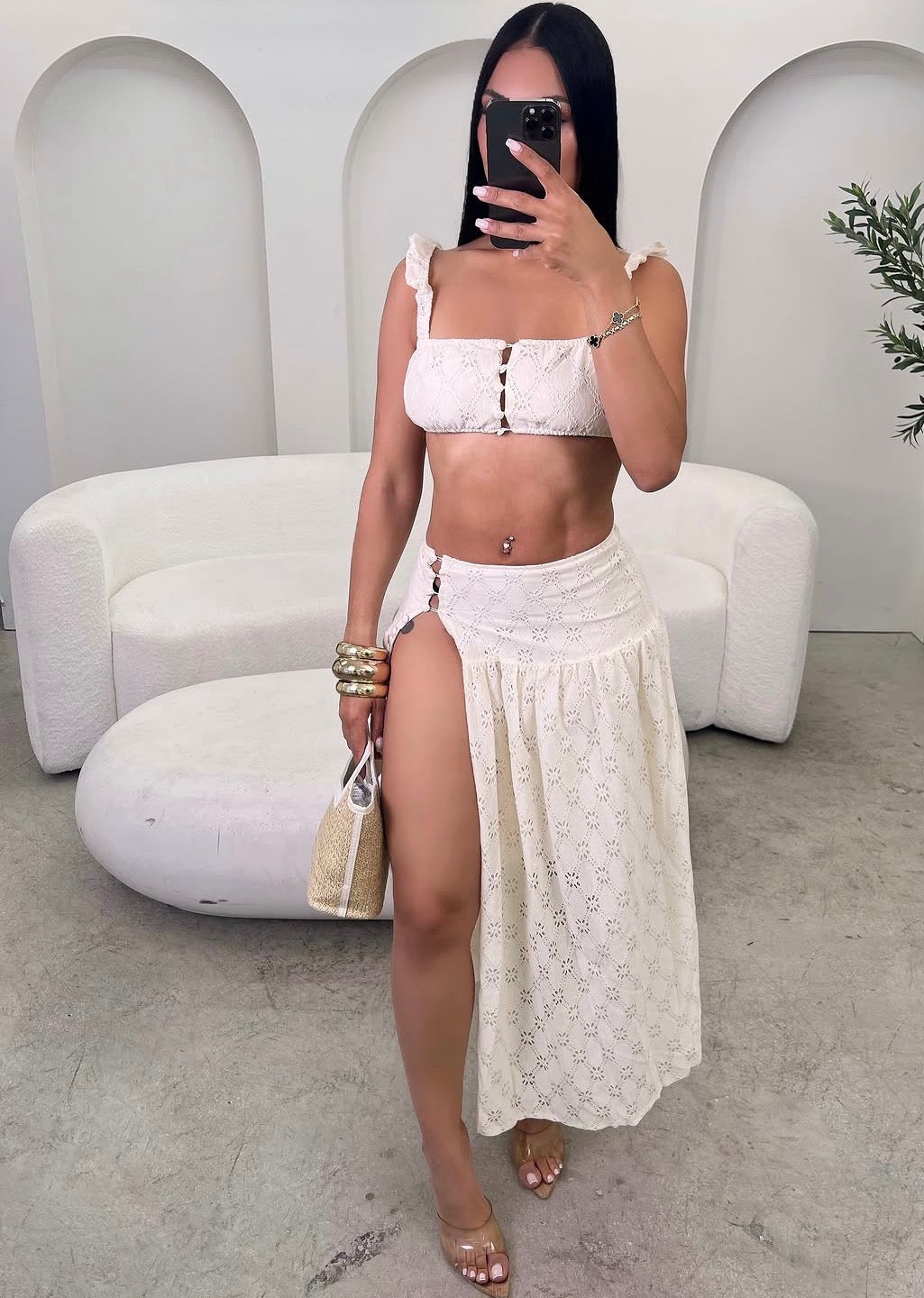 Conjunto saia e top cropped chic para praia e férias