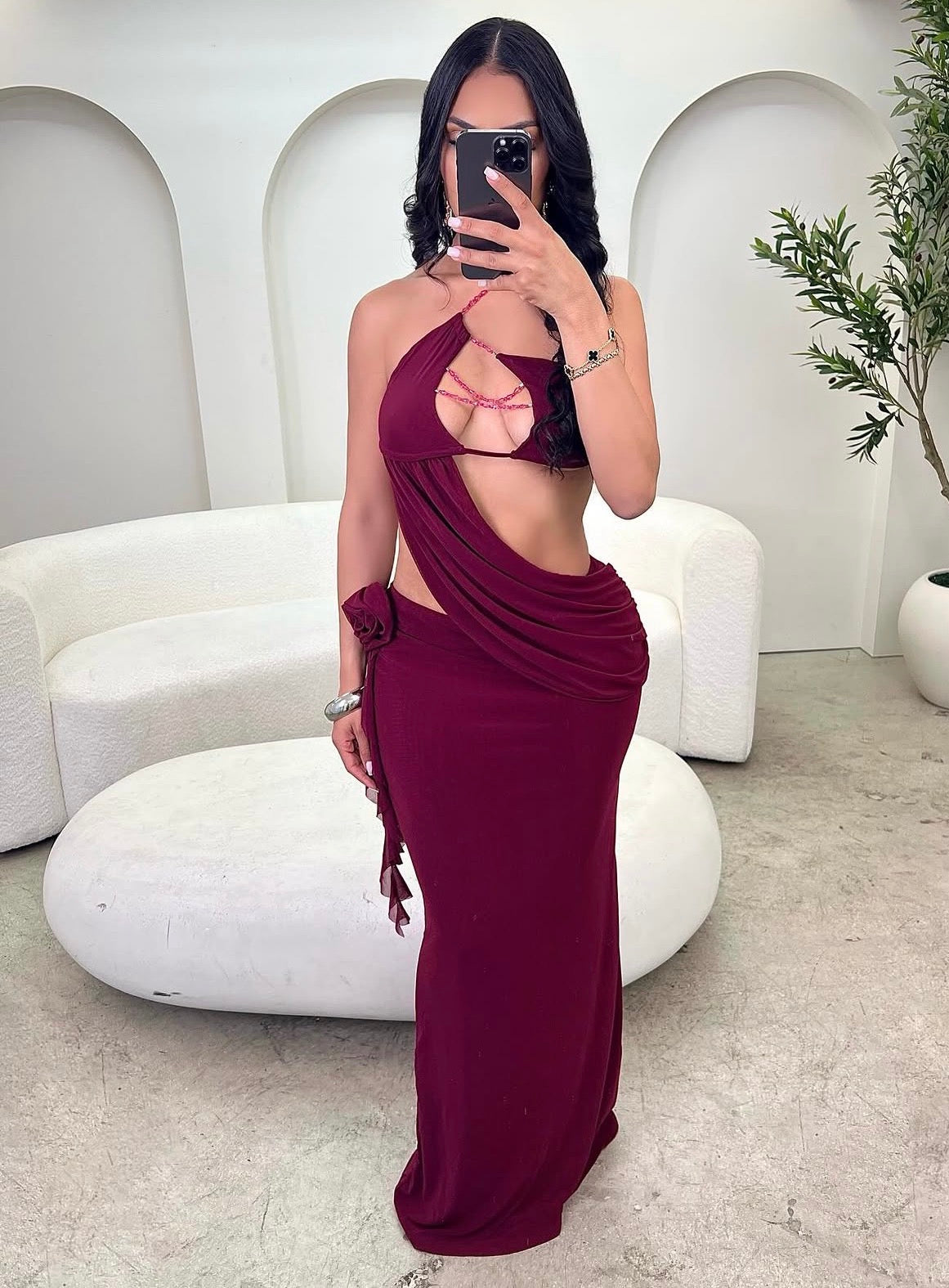 Vestido sexy de festa e férias com costas abertas