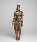 Mini vestido cetim detalhes renda